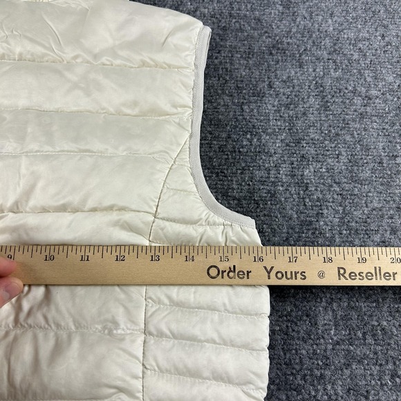 Eastern Mountain Sports Vest Womens Small White DownTek Quilted Down Puffer - Picture 8 of 9